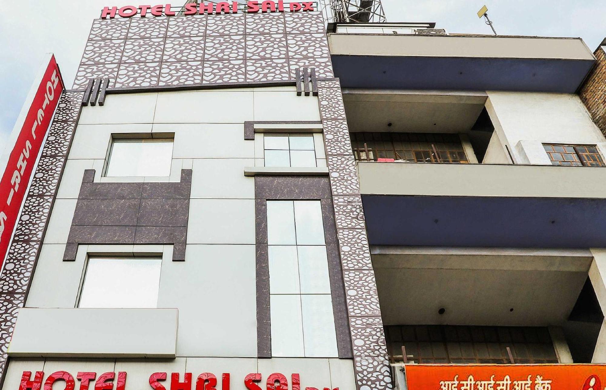 Hotel O Shri Sai Делі Екстер'єр фото