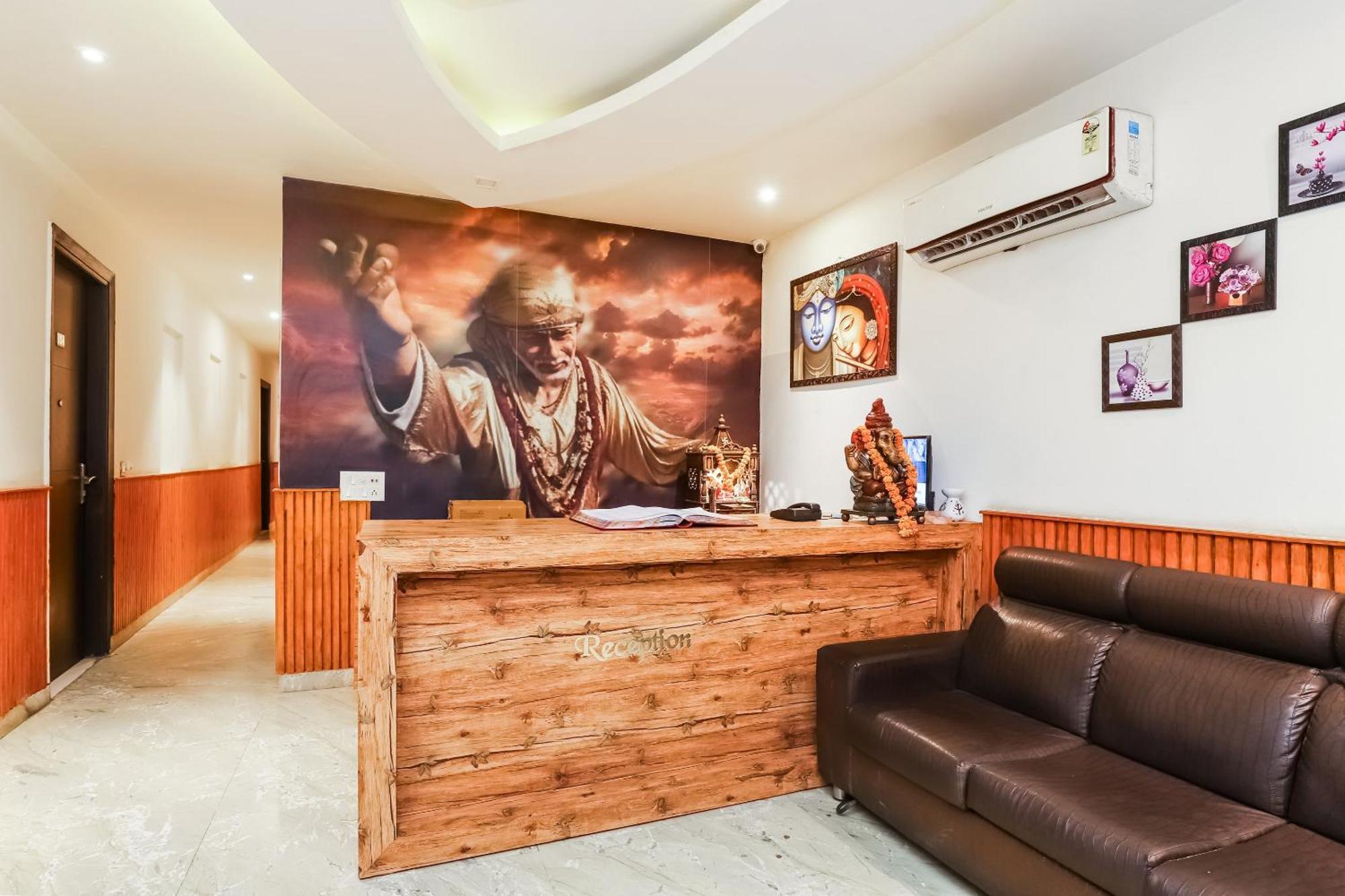 Hotel O Shri Sai Делі Екстер'єр фото